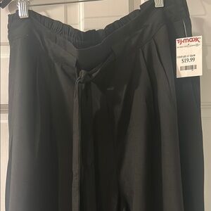 Women’s Black Pants